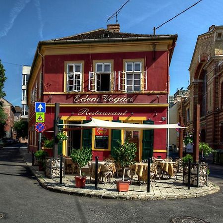 Santico Art Hotel And Hostel Budapest Eksteriør bilde