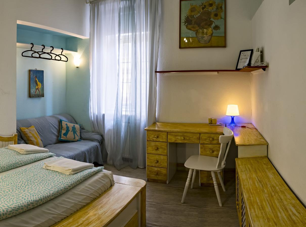 Santico Art Hotel And Hostel Budapest Rom bilde