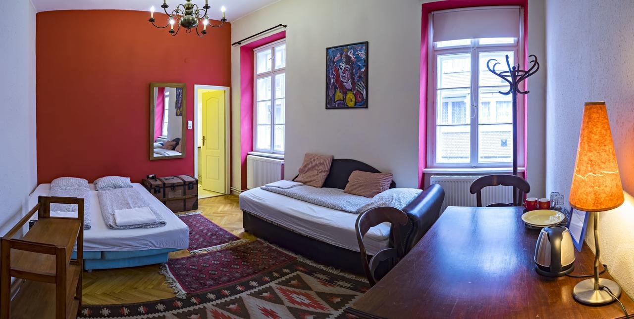 Santico Art Hotel And Hostel Budapest Eksteriør bilde