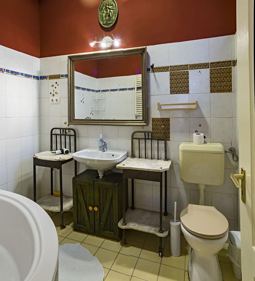 Santico Art Hotel And Hostel Budapest Eksteriør bilde