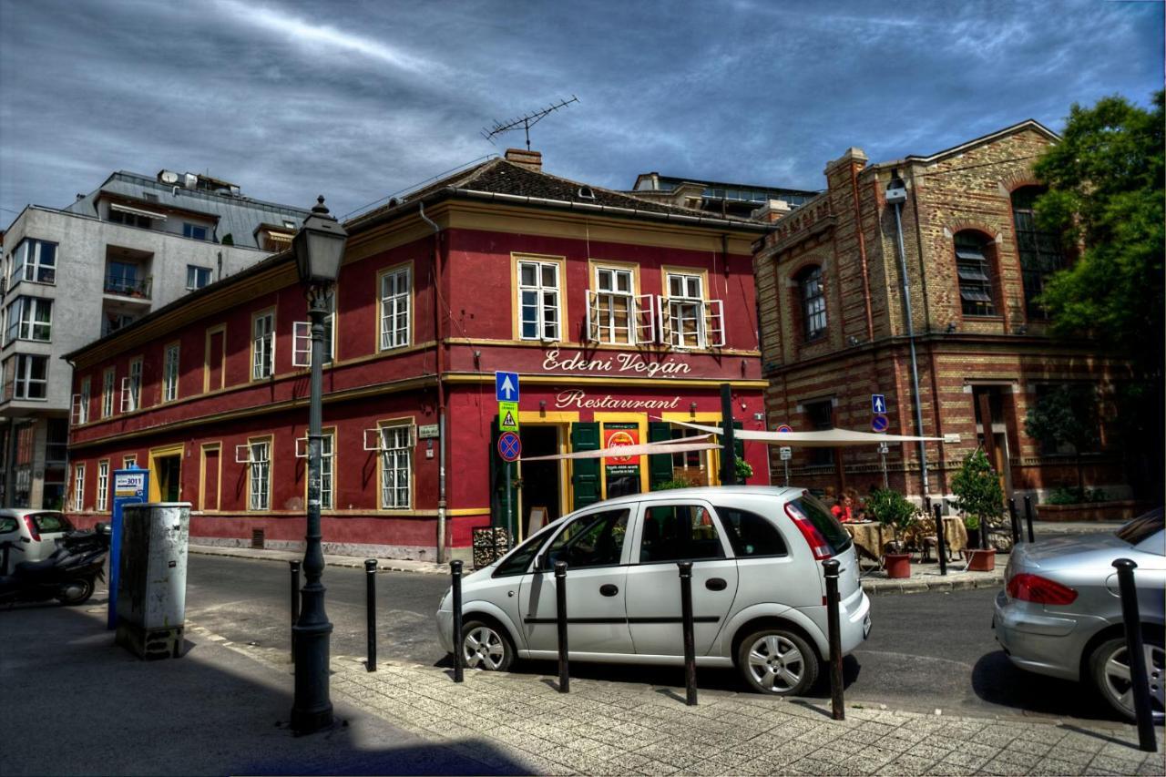 Santico Art Hotel And Hostel Budapest Eksteriør bilde